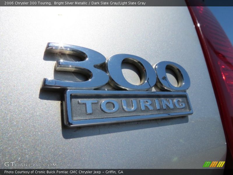 Bright Silver Metallic / Dark Slate Gray/Light Slate Gray 2006 Chrysler 300 Touring
