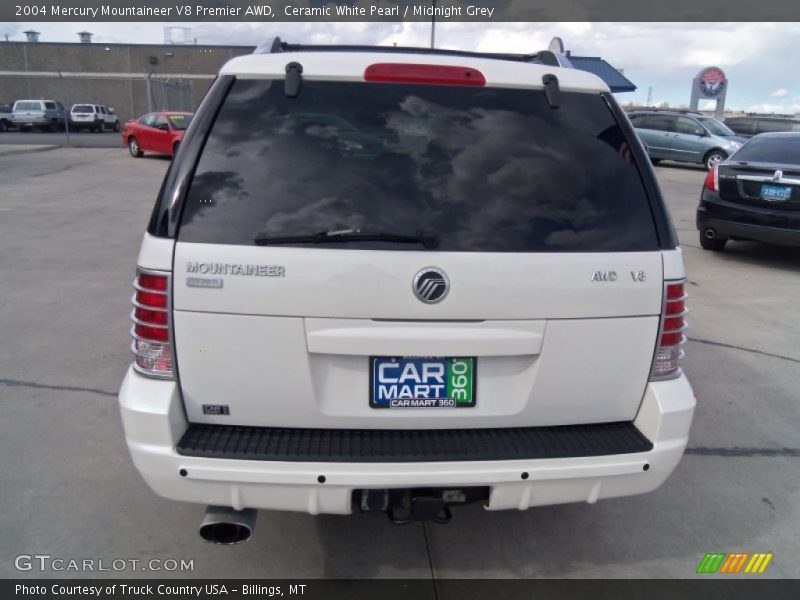 Ceramic White Pearl / Midnight Grey 2004 Mercury Mountaineer V8 Premier AWD