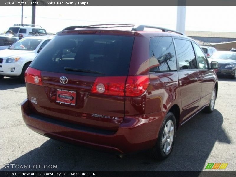Salsa Red Pearl / Taupe 2009 Toyota Sienna LE
