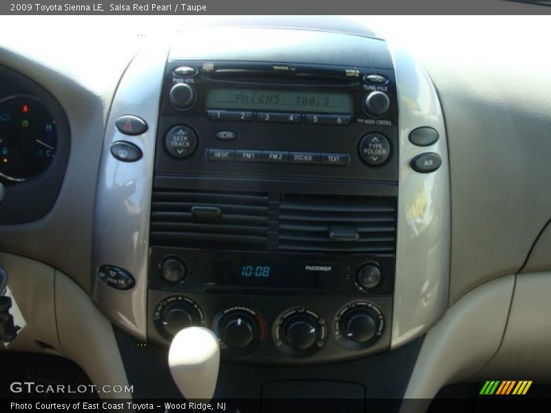 Salsa Red Pearl / Taupe 2009 Toyota Sienna LE