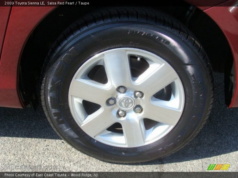 Salsa Red Pearl / Taupe 2009 Toyota Sienna LE