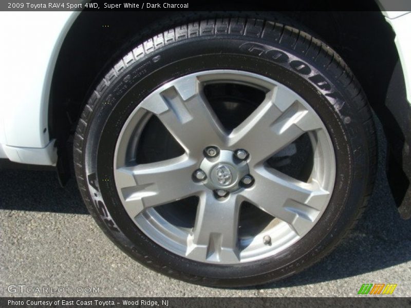 Super White / Dark Charcoal 2009 Toyota RAV4 Sport 4WD
