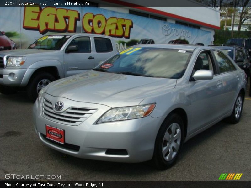 Titanium Metallic / Ash 2007 Toyota Camry LE