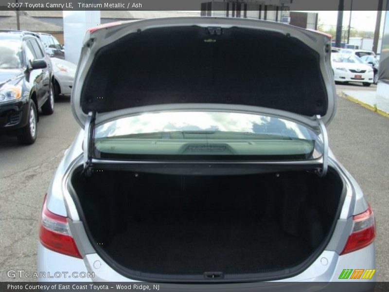 Titanium Metallic / Ash 2007 Toyota Camry LE