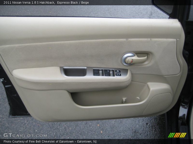 Espresso Black / Beige 2011 Nissan Versa 1.8 S Hatchback