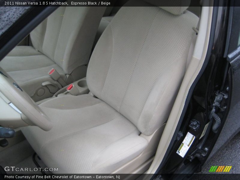 Espresso Black / Beige 2011 Nissan Versa 1.8 S Hatchback