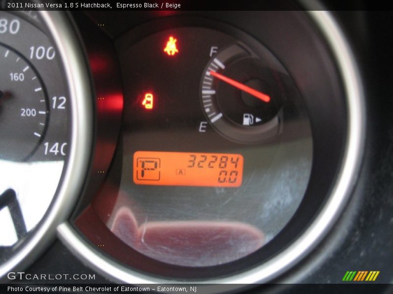 Espresso Black / Beige 2011 Nissan Versa 1.8 S Hatchback