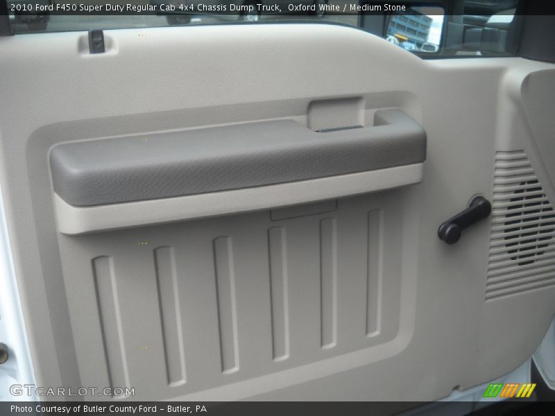 Oxford White / Medium Stone 2010 Ford F450 Super Duty Regular Cab 4x4 Chassis Dump Truck