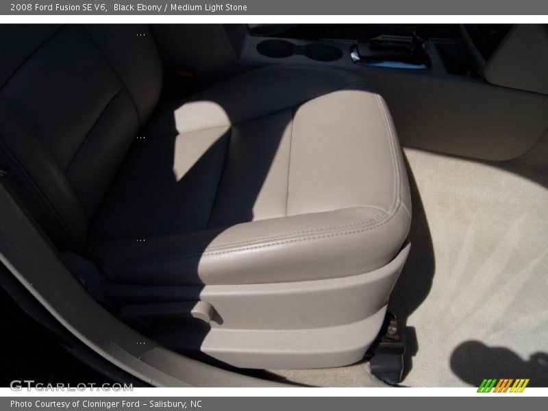 Black Ebony / Medium Light Stone 2008 Ford Fusion SE V6