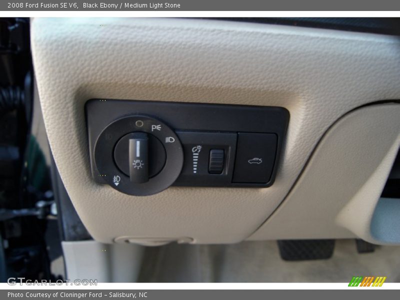 Black Ebony / Medium Light Stone 2008 Ford Fusion SE V6