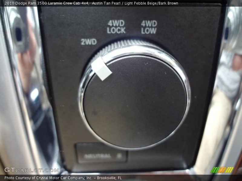 Austin Tan Pearl / Light Pebble Beige/Bark Brown 2010 Dodge Ram 3500 Laramie Crew Cab 4x4