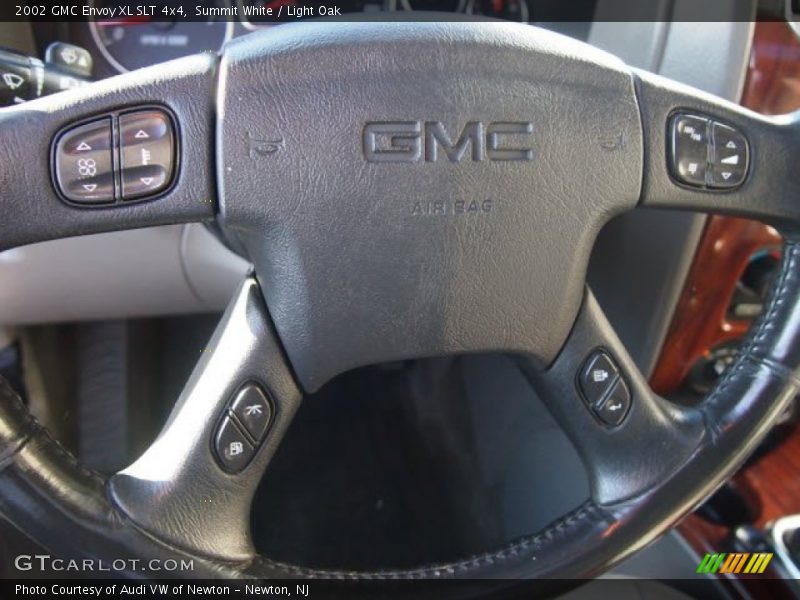 Summit White / Light Oak 2002 GMC Envoy XL SLT 4x4