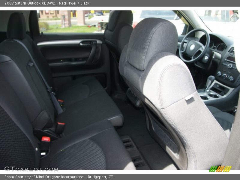Red Jewel / Black 2007 Saturn Outlook XE AWD