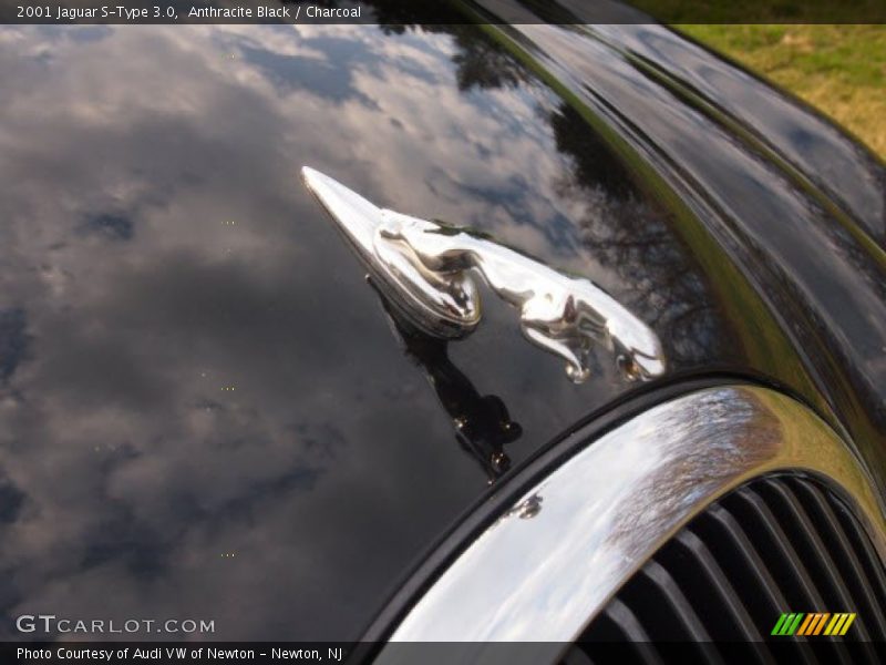 Anthracite Black / Charcoal 2001 Jaguar S-Type 3.0