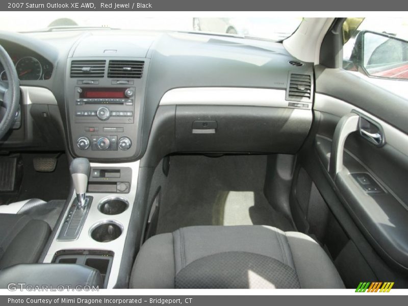 Red Jewel / Black 2007 Saturn Outlook XE AWD