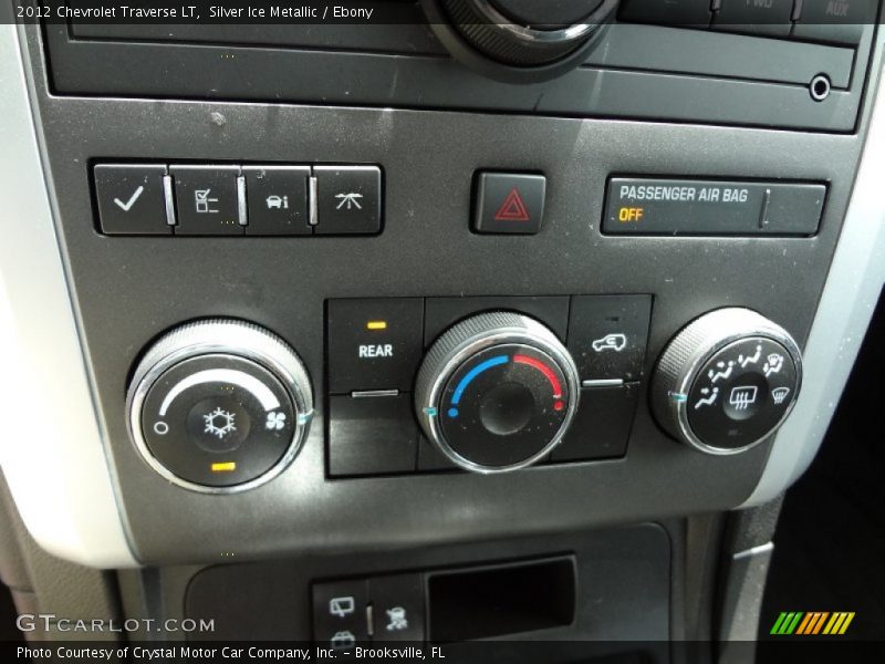 Silver Ice Metallic / Ebony 2012 Chevrolet Traverse LT