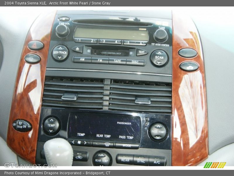 Arctic Frost White Pearl / Stone Gray 2004 Toyota Sienna XLE