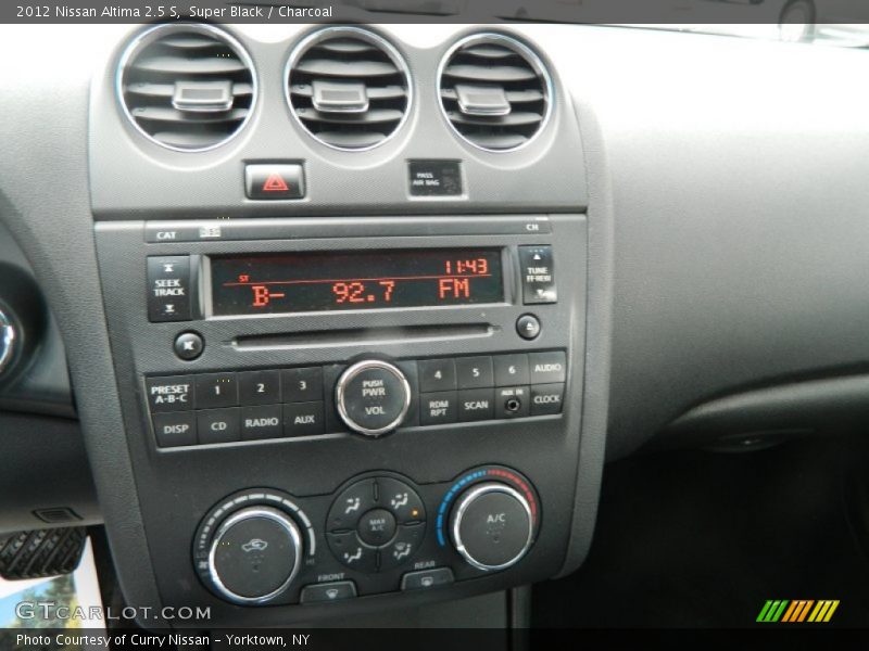 Super Black / Charcoal 2012 Nissan Altima 2.5 S