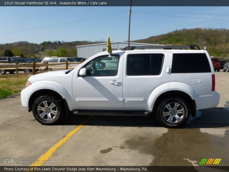 Avalanche White / Cafe Latte 2010 Nissan Pathfinder SE 4x4