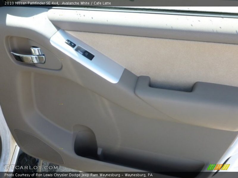 Avalanche White / Cafe Latte 2010 Nissan Pathfinder SE 4x4