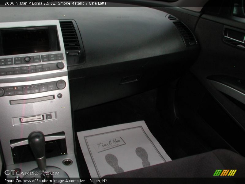 Smoke Metallic / Cafe Latte 2006 Nissan Maxima 3.5 SE