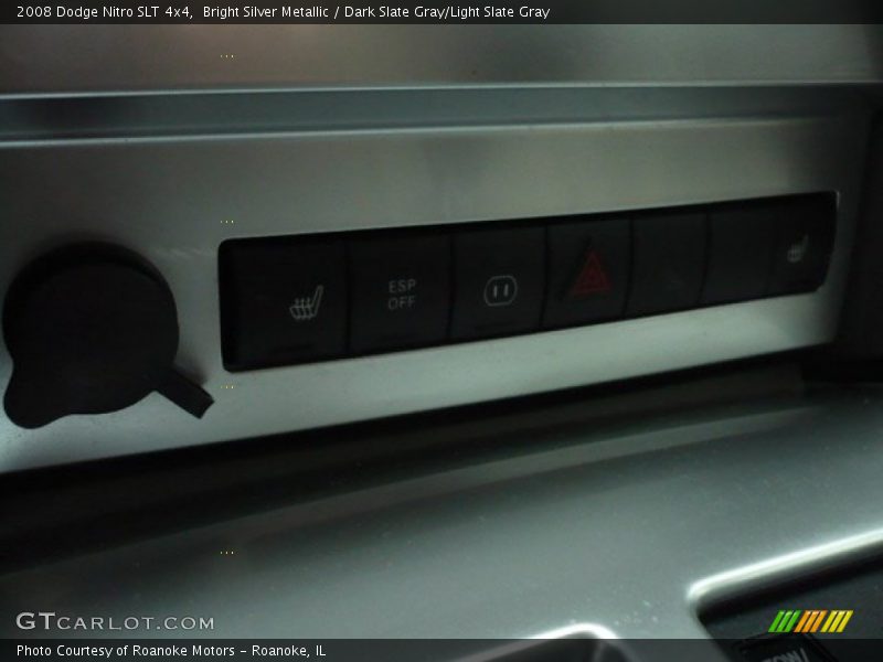 Bright Silver Metallic / Dark Slate Gray/Light Slate Gray 2008 Dodge Nitro SLT 4x4