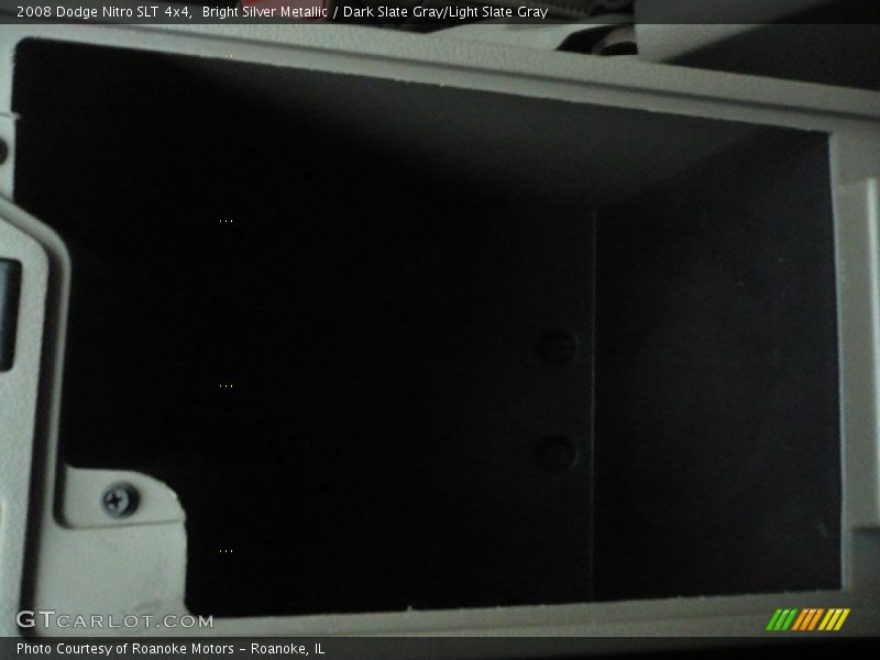 Bright Silver Metallic / Dark Slate Gray/Light Slate Gray 2008 Dodge Nitro SLT 4x4
