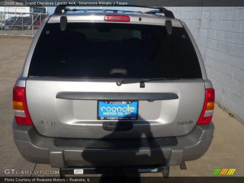 Silverstone Metallic / Taupe 2000 Jeep Grand Cherokee Laredo 4x4
