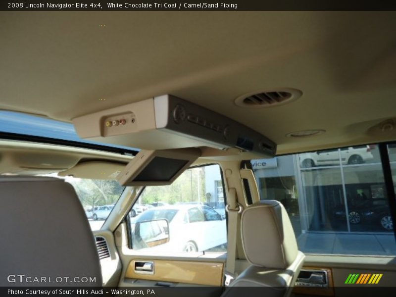 White Chocolate Tri Coat / Camel/Sand Piping 2008 Lincoln Navigator Elite 4x4
