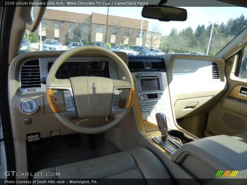 White Chocolate Tri Coat / Camel/Sand Piping 2008 Lincoln Navigator Elite 4x4