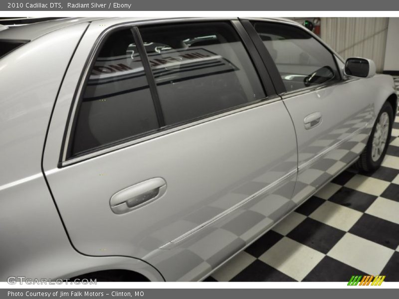 Radiant Silver / Ebony 2010 Cadillac DTS