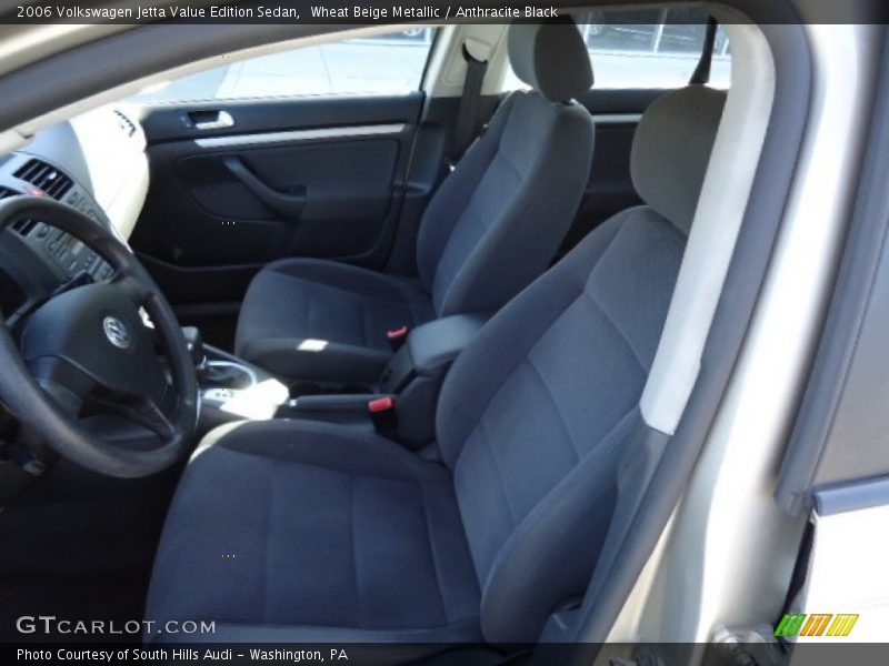Wheat Beige Metallic / Anthracite Black 2006 Volkswagen Jetta Value Edition Sedan
