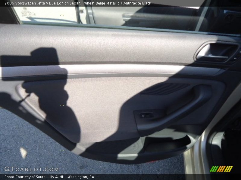 Wheat Beige Metallic / Anthracite Black 2006 Volkswagen Jetta Value Edition Sedan