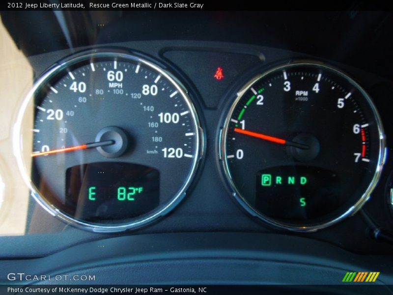 Rescue Green Metallic / Dark Slate Gray 2012 Jeep Liberty Latitude