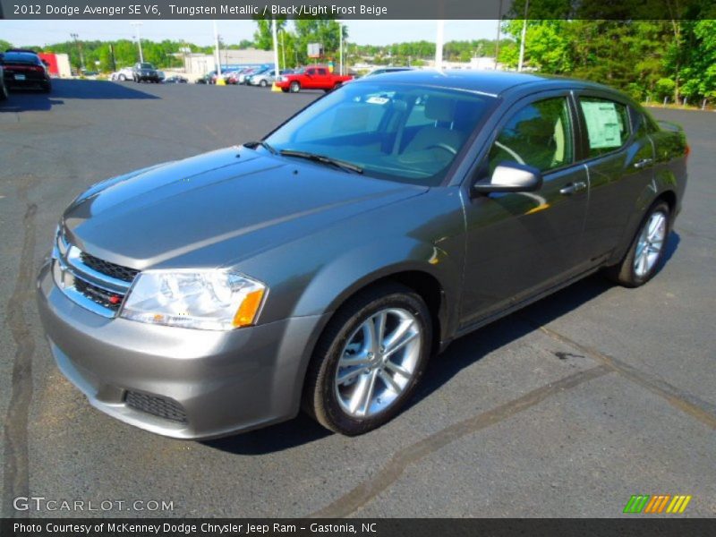 Tungsten Metallic / Black/Light Frost Beige 2012 Dodge Avenger SE V6