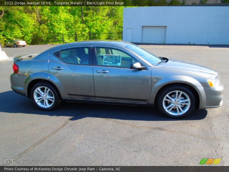 Tungsten Metallic / Black/Light Frost Beige 2012 Dodge Avenger SE V6