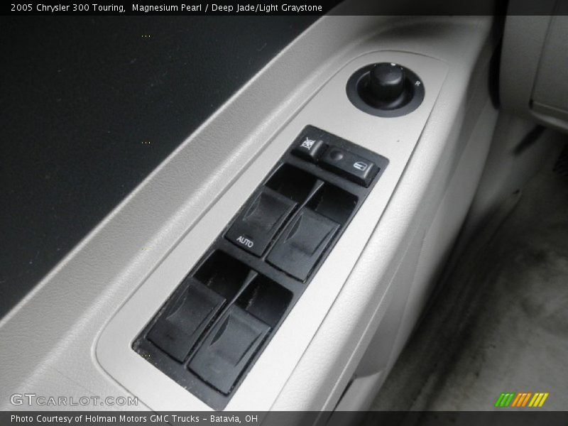 Magnesium Pearl / Deep Jade/Light Graystone 2005 Chrysler 300 Touring