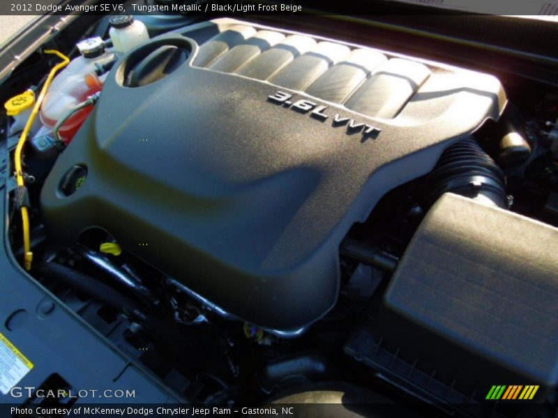 Tungsten Metallic / Black/Light Frost Beige 2012 Dodge Avenger SE V6