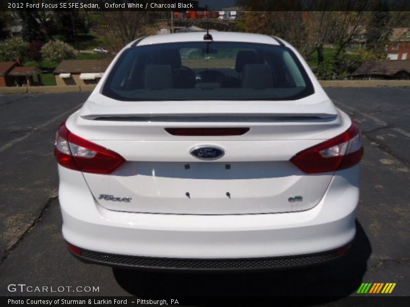 Oxford White / Charcoal Black 2012 Ford Focus SE SFE Sedan