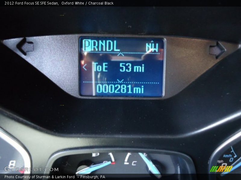 Oxford White / Charcoal Black 2012 Ford Focus SE SFE Sedan