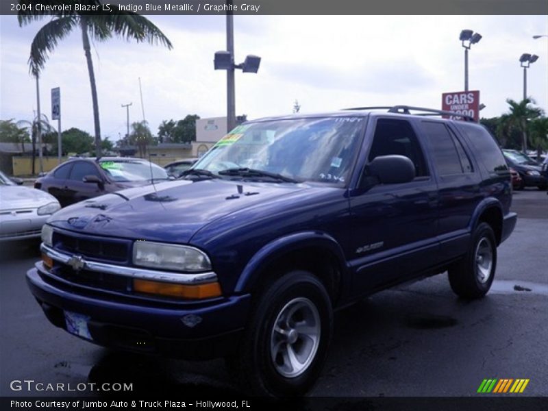 Indigo Blue Metallic / Graphite Gray 2004 Chevrolet Blazer LS