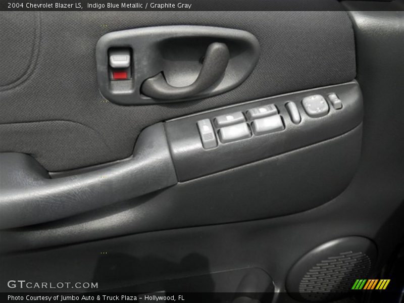 Indigo Blue Metallic / Graphite Gray 2004 Chevrolet Blazer LS
