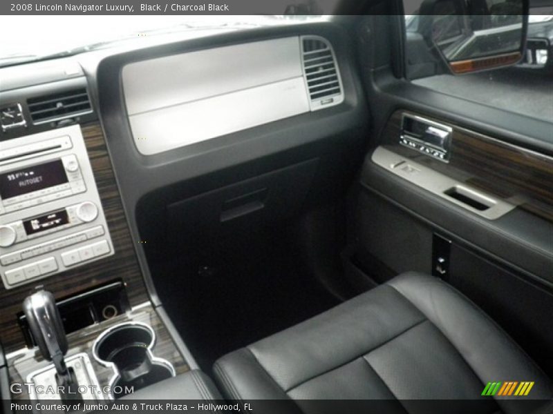 Black / Charcoal Black 2008 Lincoln Navigator Luxury
