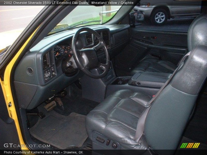  2002 Silverado 3500 LT Extended Cab Dually Graphite Interior