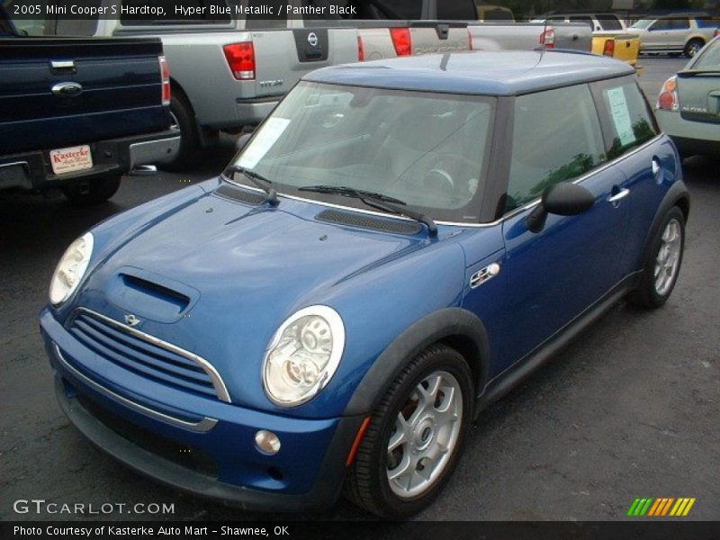 Hyper Blue Metallic / Panther Black 2005 Mini Cooper S Hardtop