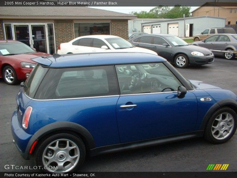 Hyper Blue Metallic / Panther Black 2005 Mini Cooper S Hardtop
