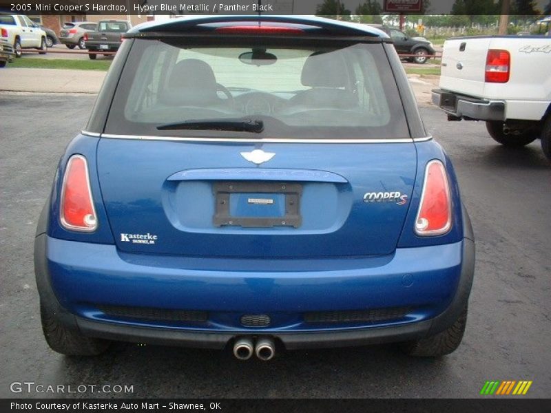 Hyper Blue Metallic / Panther Black 2005 Mini Cooper S Hardtop