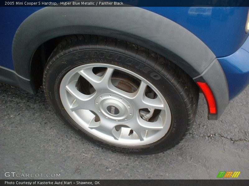Hyper Blue Metallic / Panther Black 2005 Mini Cooper S Hardtop