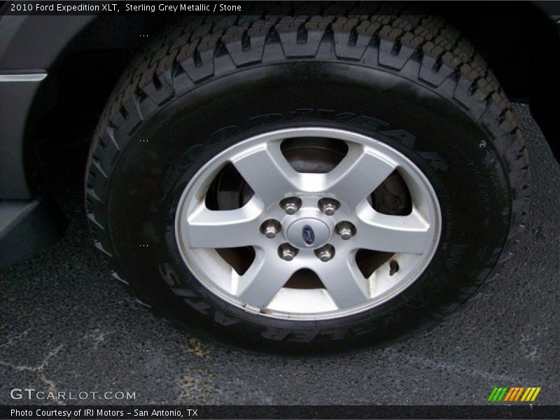 Sterling Grey Metallic / Stone 2010 Ford Expedition XLT