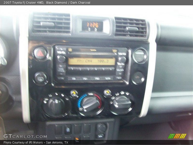Black Diamond / Dark Charcoal 2007 Toyota FJ Cruiser 4WD